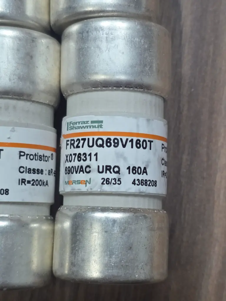 Fuse (Protistor), (160A 690V) M/s Ferraz Shawmut (6,921 CP URQ 27.60 160)