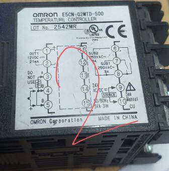 OMRON TEMPERATURE CONTROLLER / E5CN-Q2MT-500/24VDC